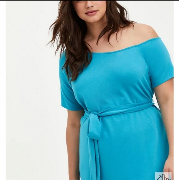 torrid Dresses & Skirts - Torrid off-shoulder turquoise t-shirt dress plus size 4x. Barbiecore style.